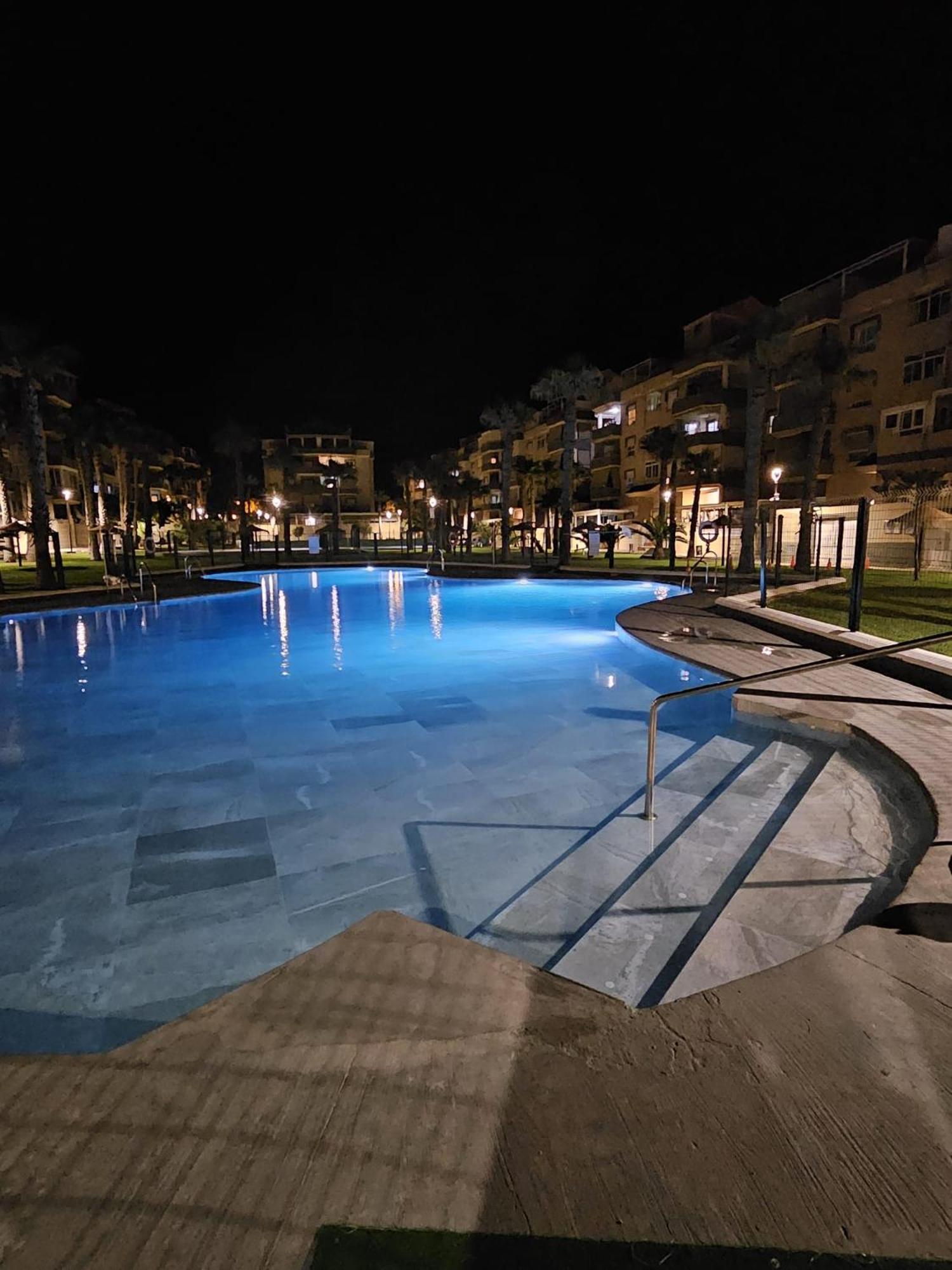 Piso Costa De Almeria Retamar  Ngoại thất bức ảnh